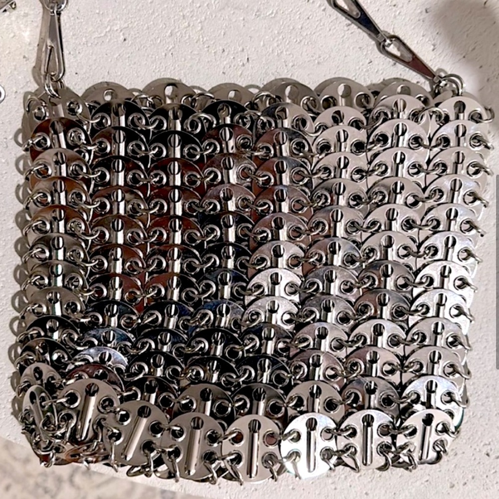 Chainmail Bag - Picture 4 of 4